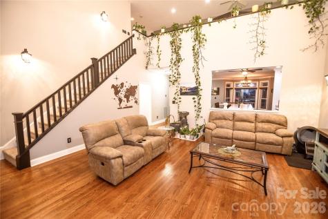 5 Gemini Heights Weaverville NC 28787