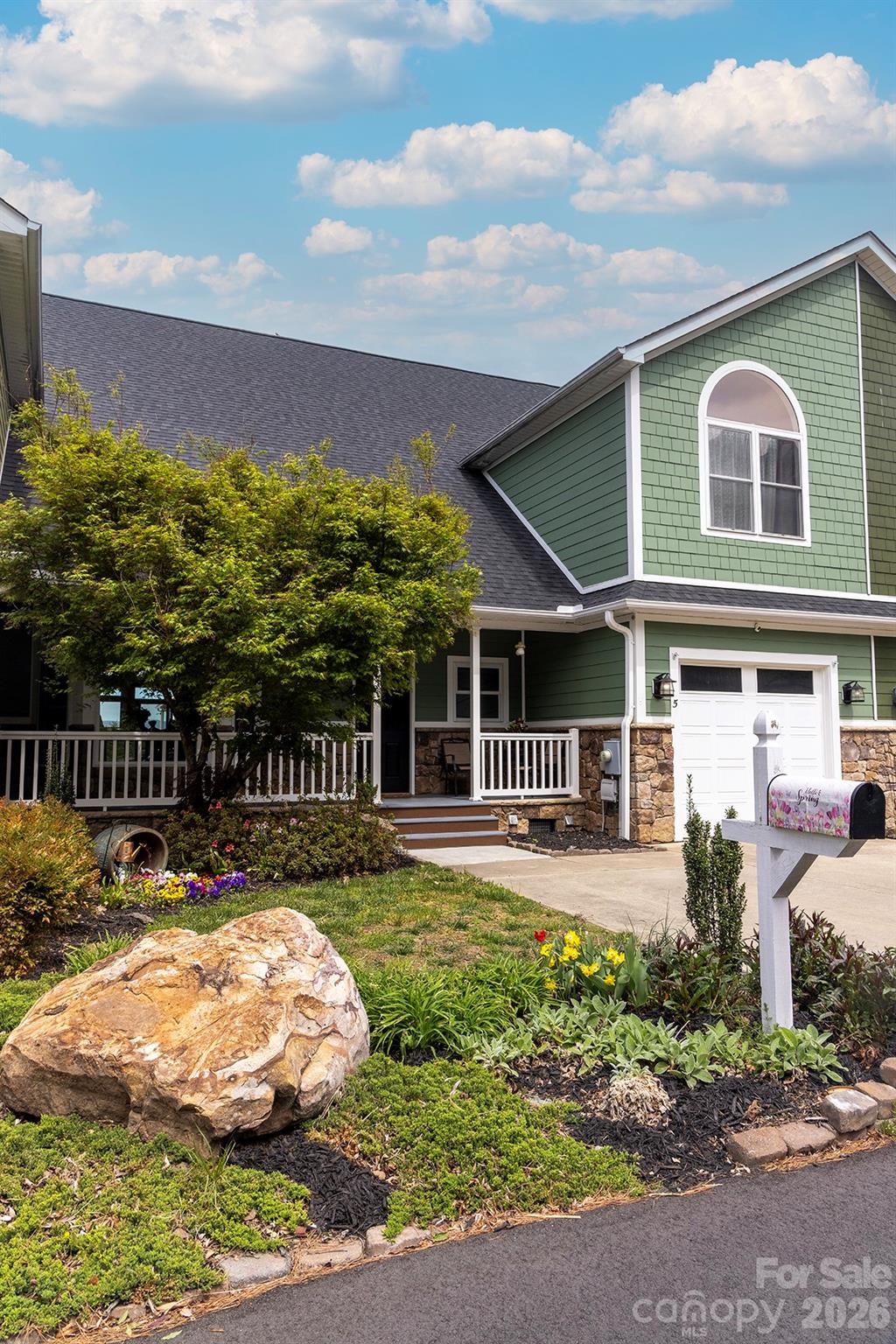 5 Gemini Heights Weaverville NC 28787