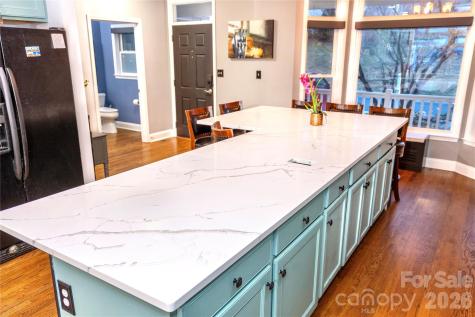 5 Gemini Heights Weaverville NC 28787