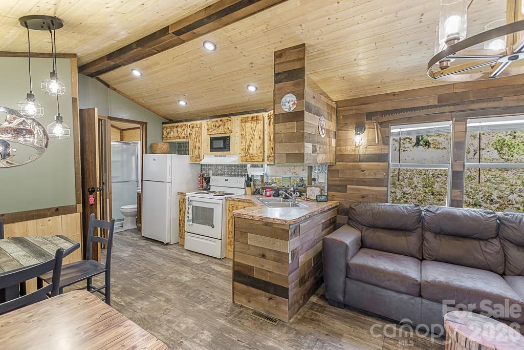 16 Standing Rock Ridge Maggie Valley NC 28751