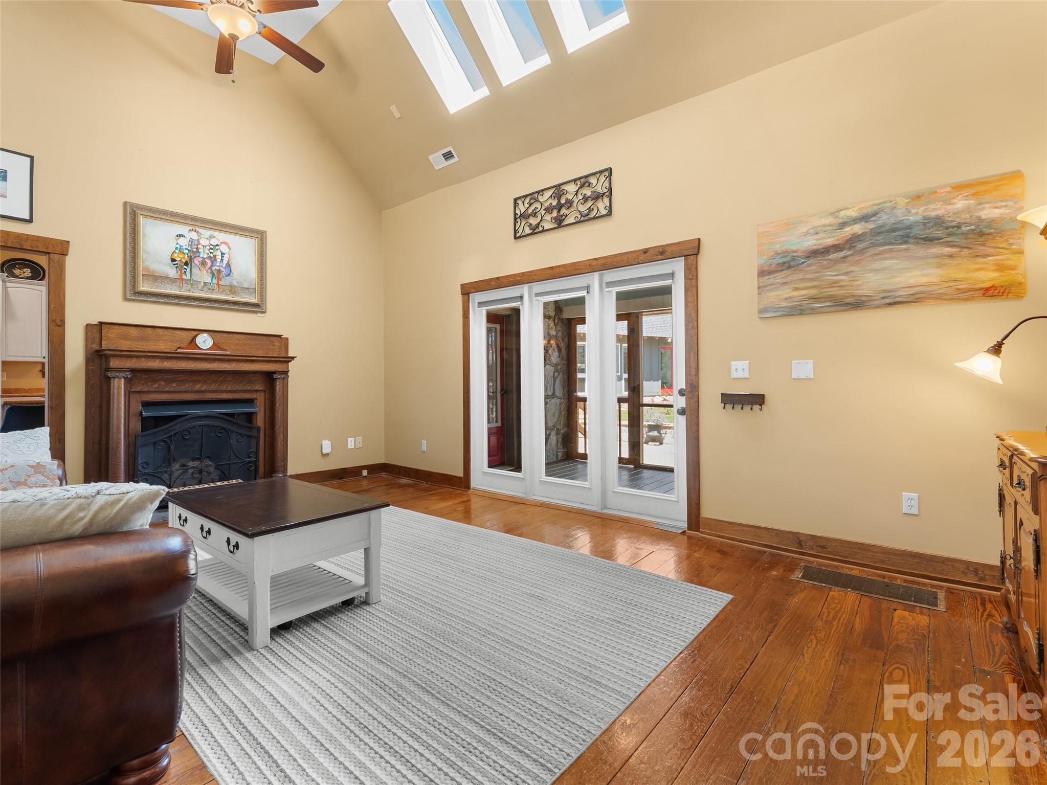 60 W Morgan Street Brevard NC 28712