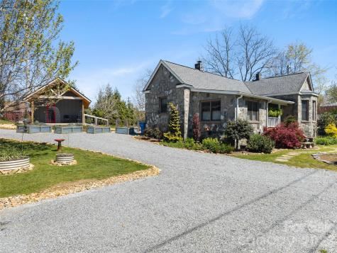 60 W Morgan Street Brevard NC 28712