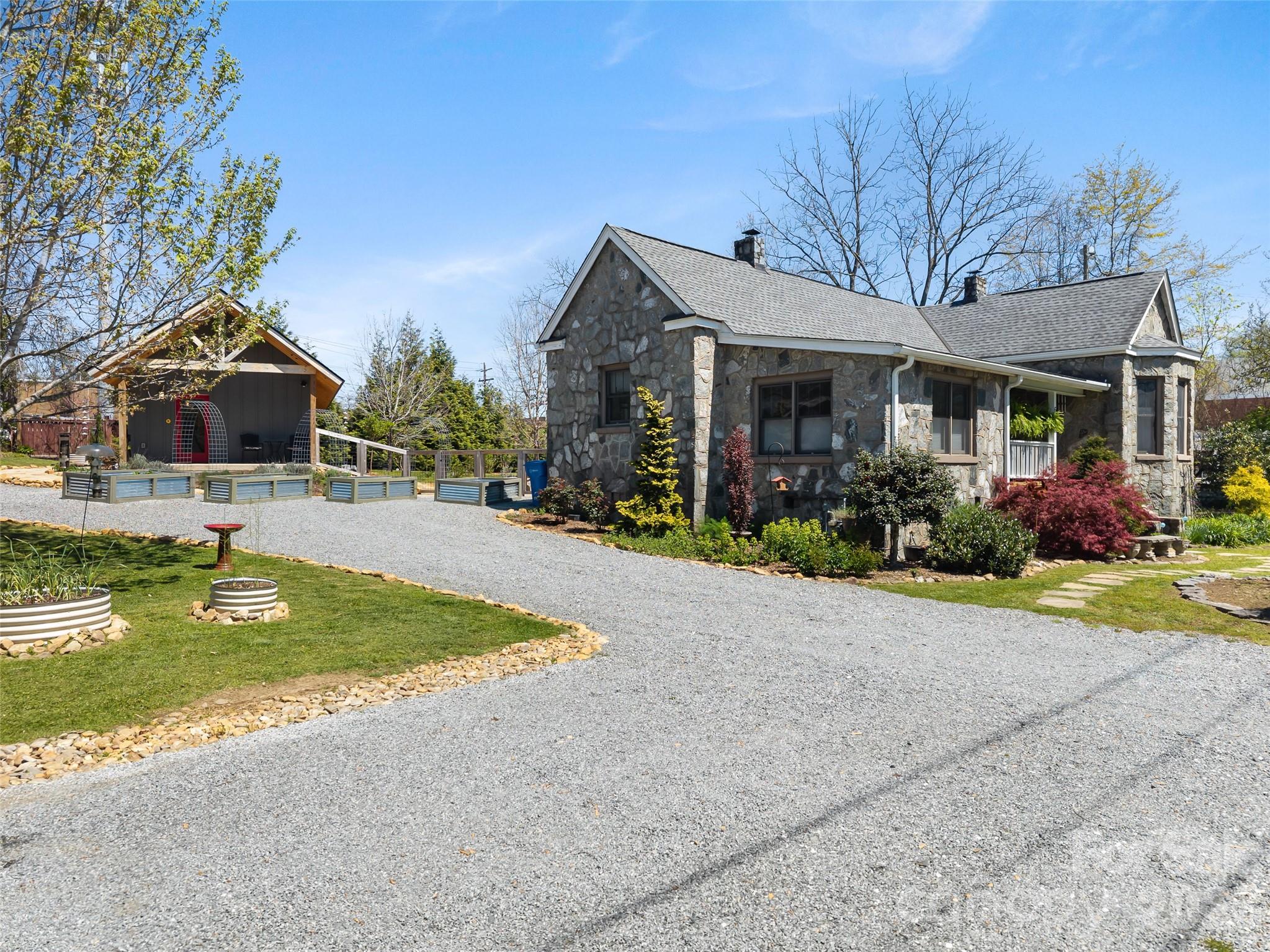 60 W Morgan Street Brevard NC 28712