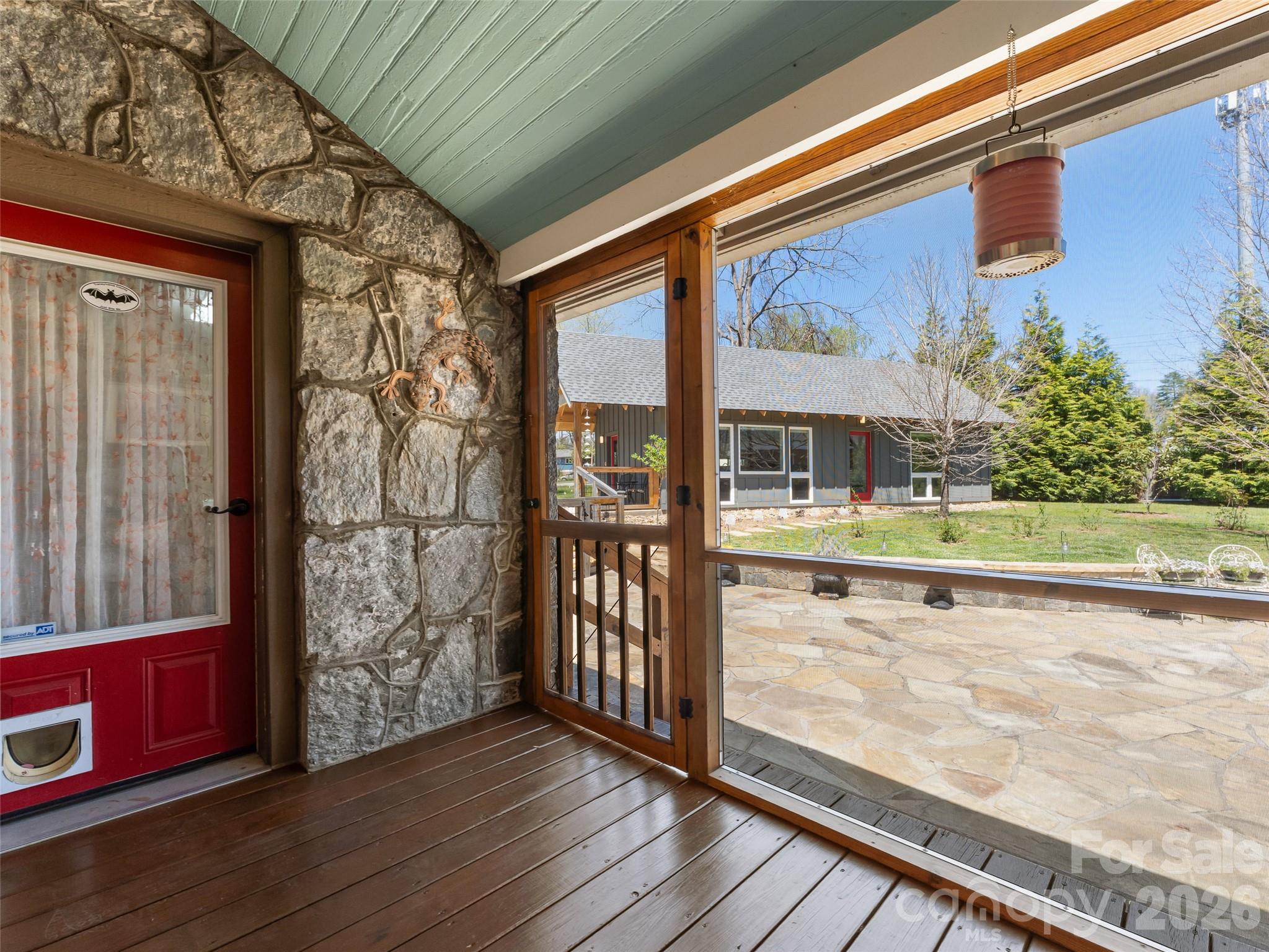 60 W Morgan Street Brevard NC 28712