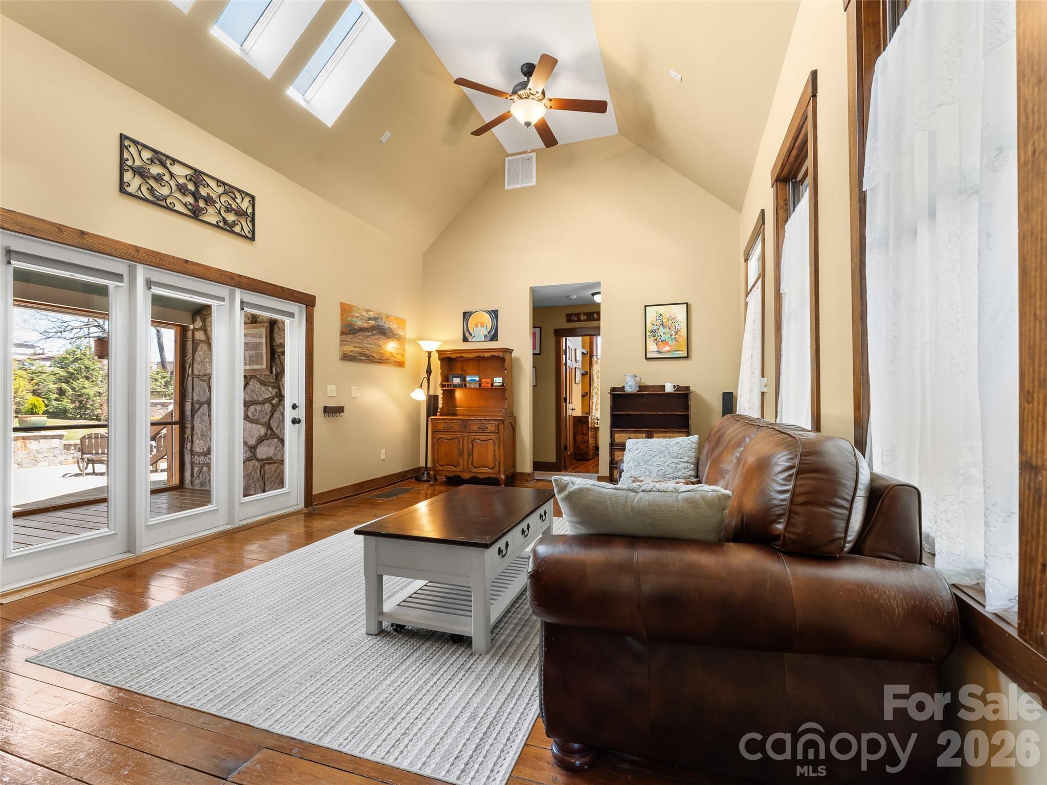 60 W Morgan Street Brevard NC 28712