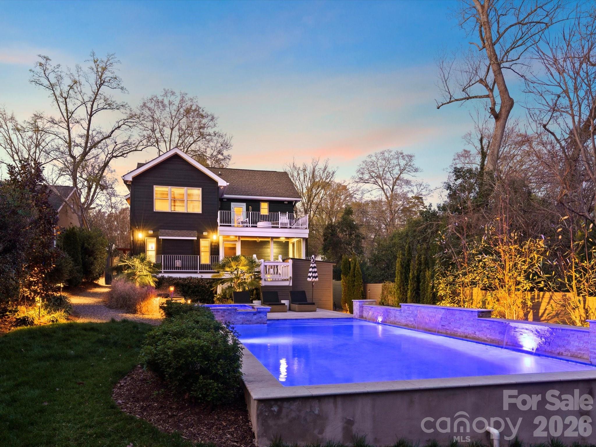 3220 Commonwealth Avenue Charlotte NC 28205