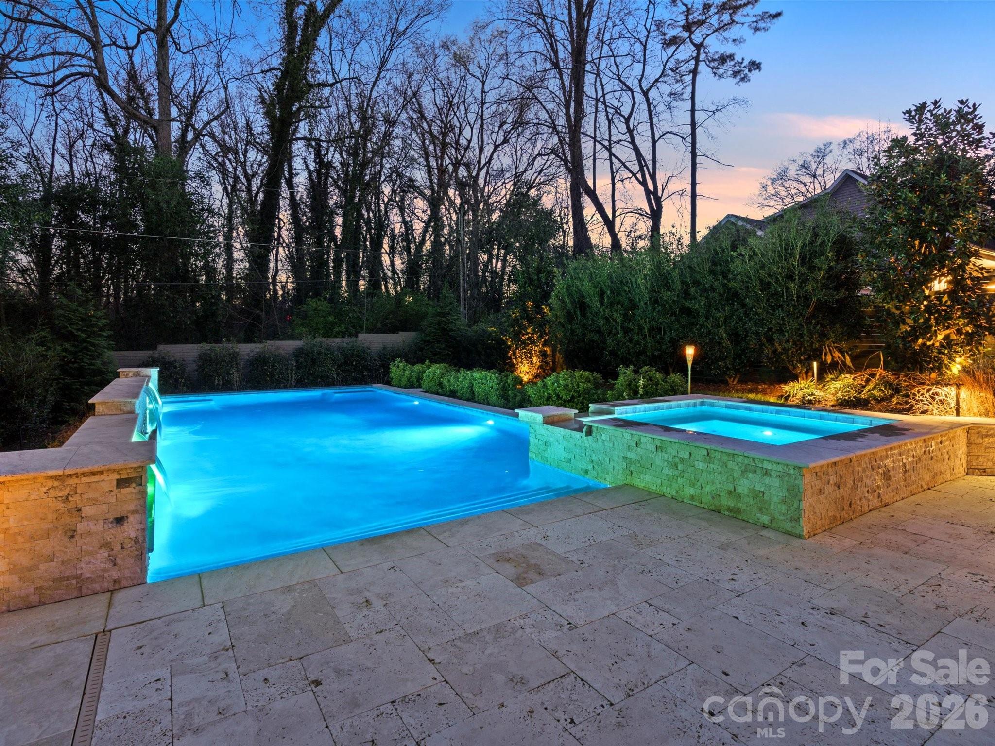 3220 Commonwealth Avenue Charlotte NC 28205
