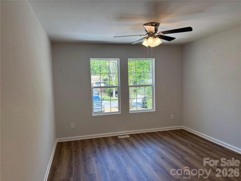 6211 Spanish Oak Road Charlotte NC 28227