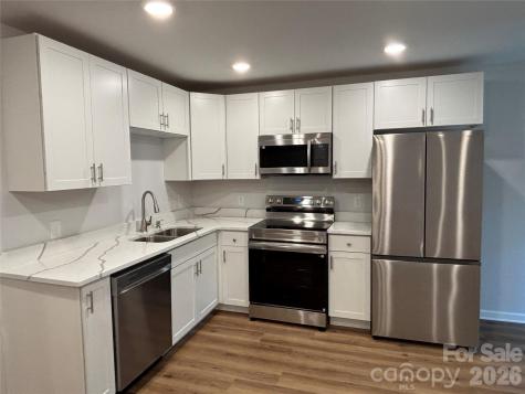 6211 Spanish Oak Road Charlotte NC 28227