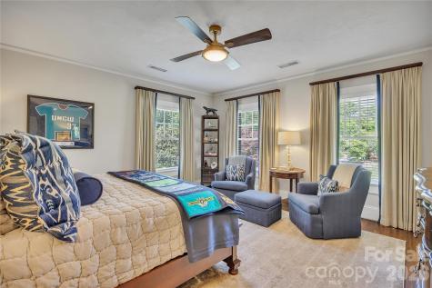128 W Colonial Drive Salisbury NC 28144