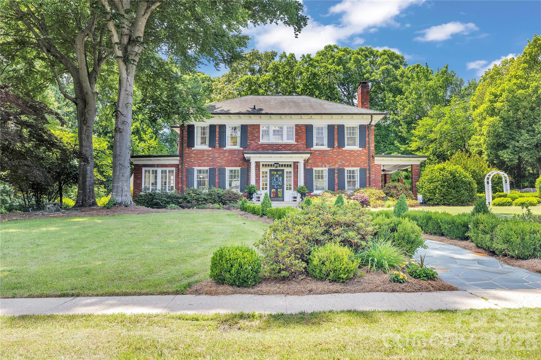 128 W Colonial Drive Salisbury NC 28144