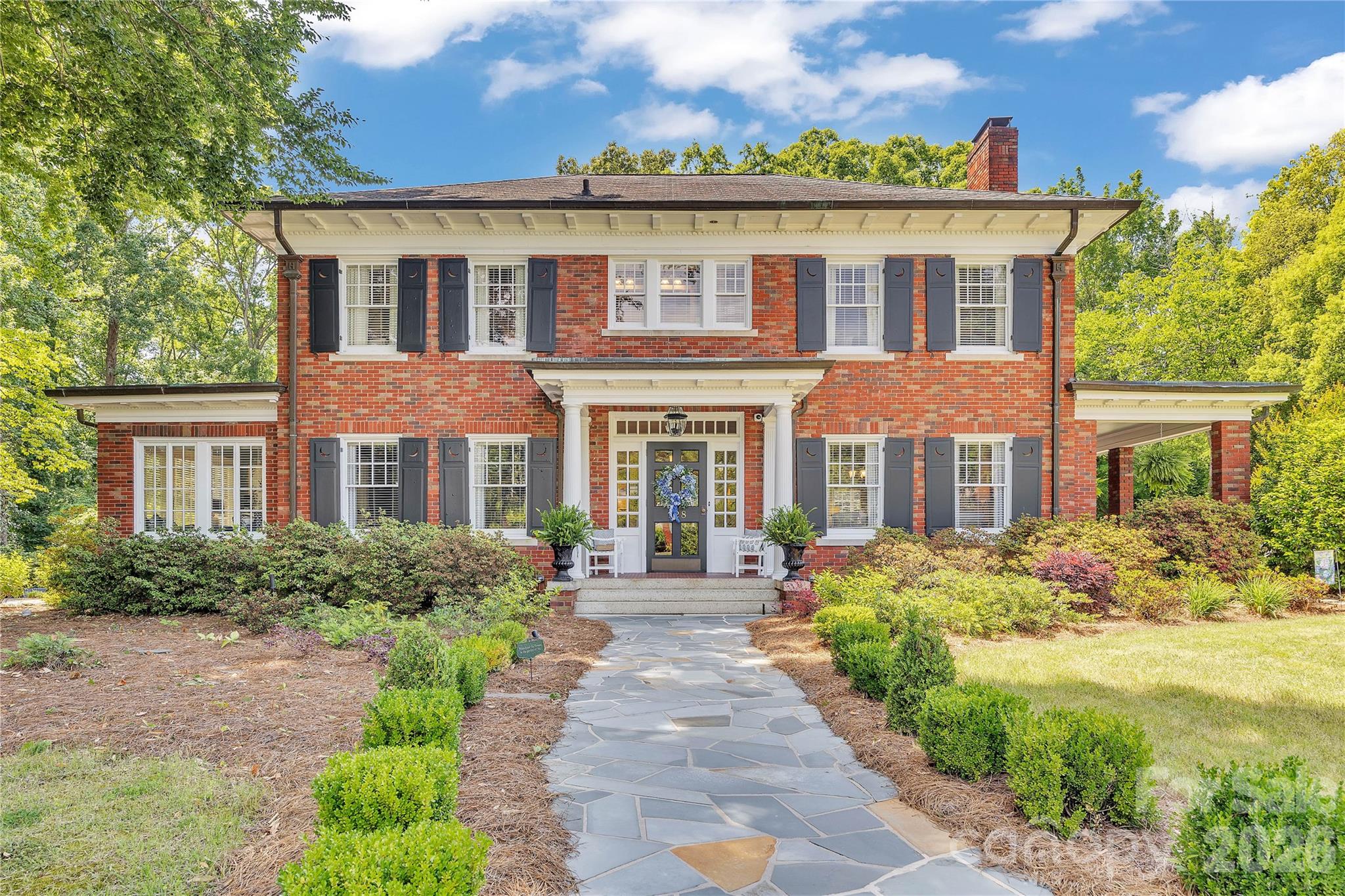 128 W Colonial Drive Salisbury NC 28144