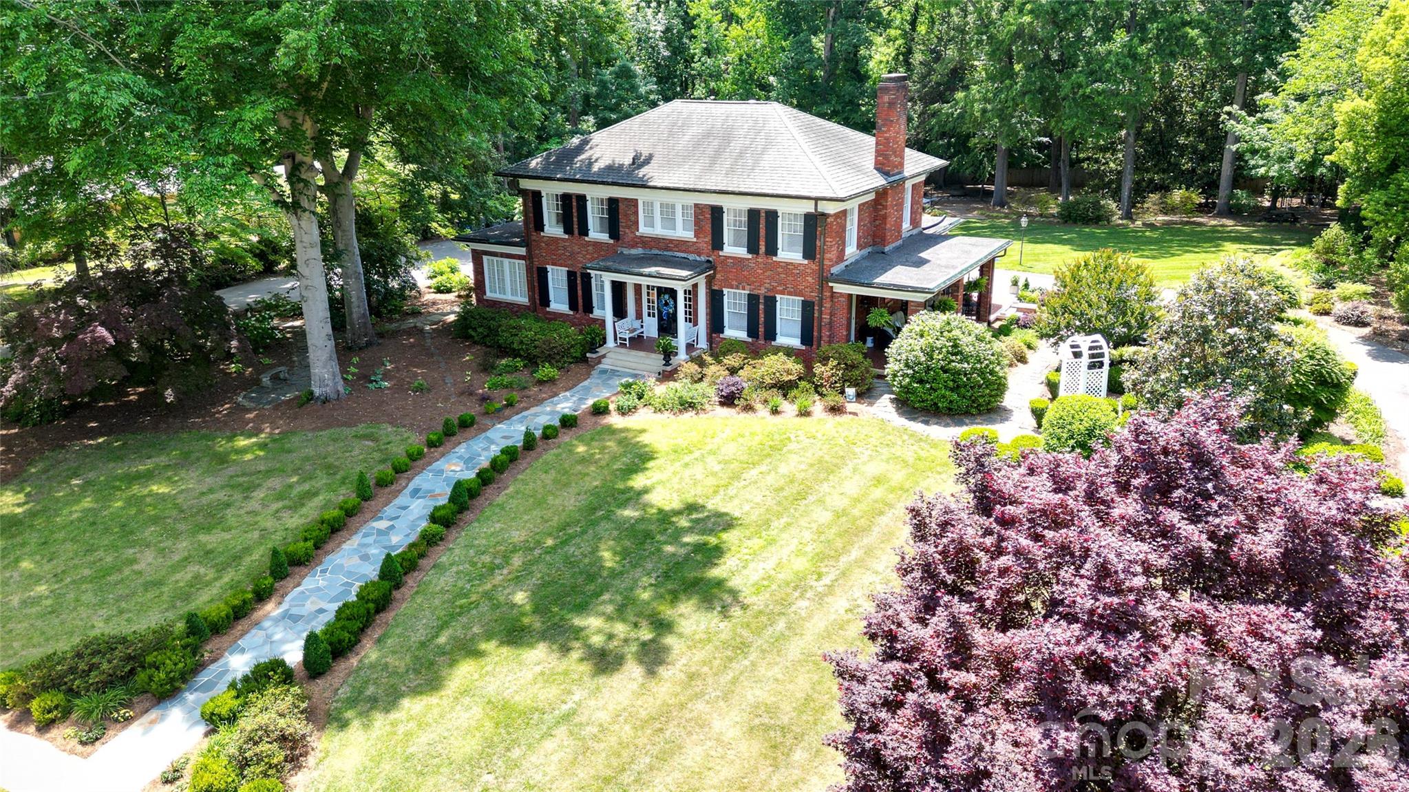 128 W Colonial Drive Salisbury NC 28144