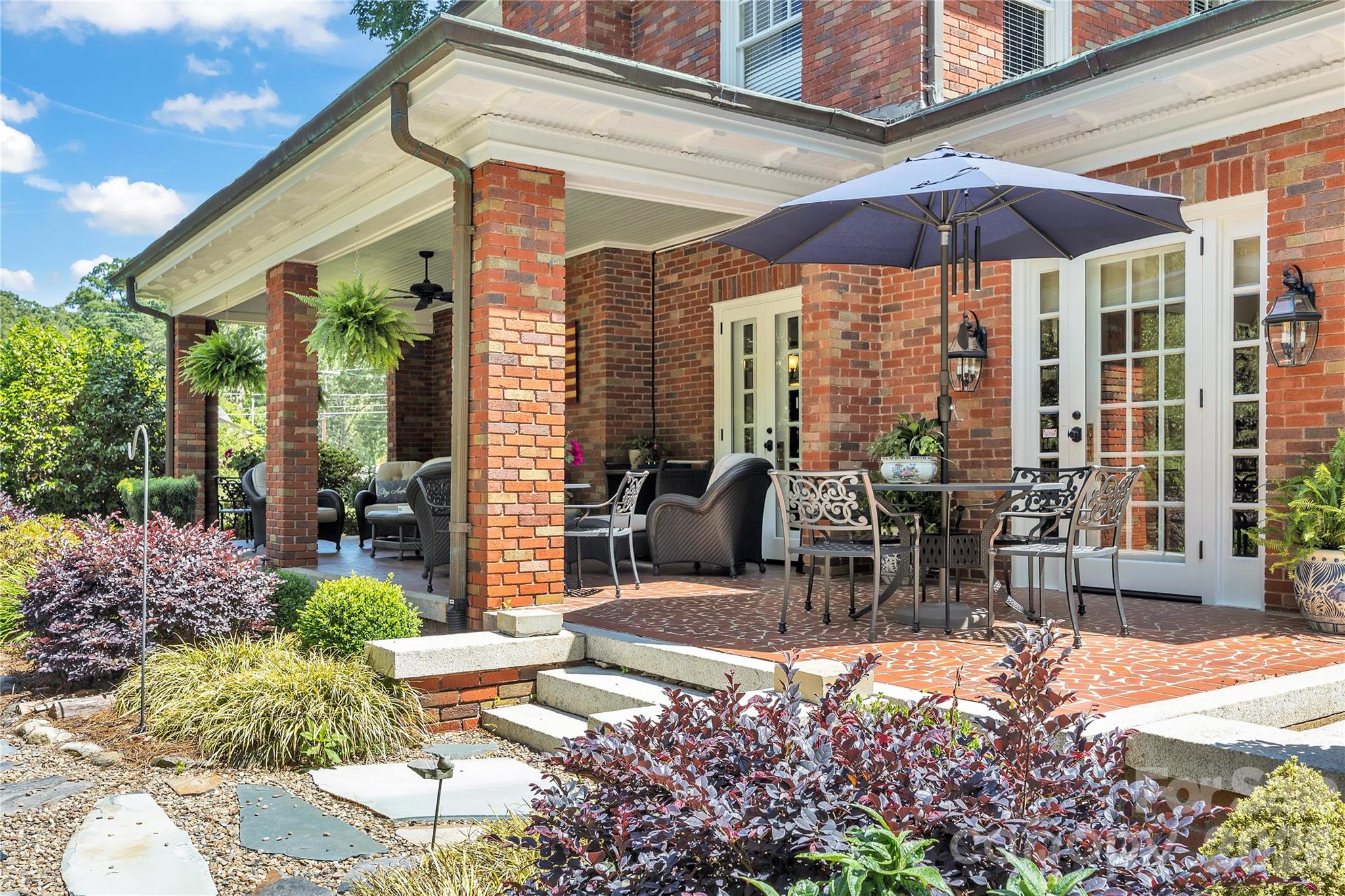128 W Colonial Drive Salisbury NC 28144