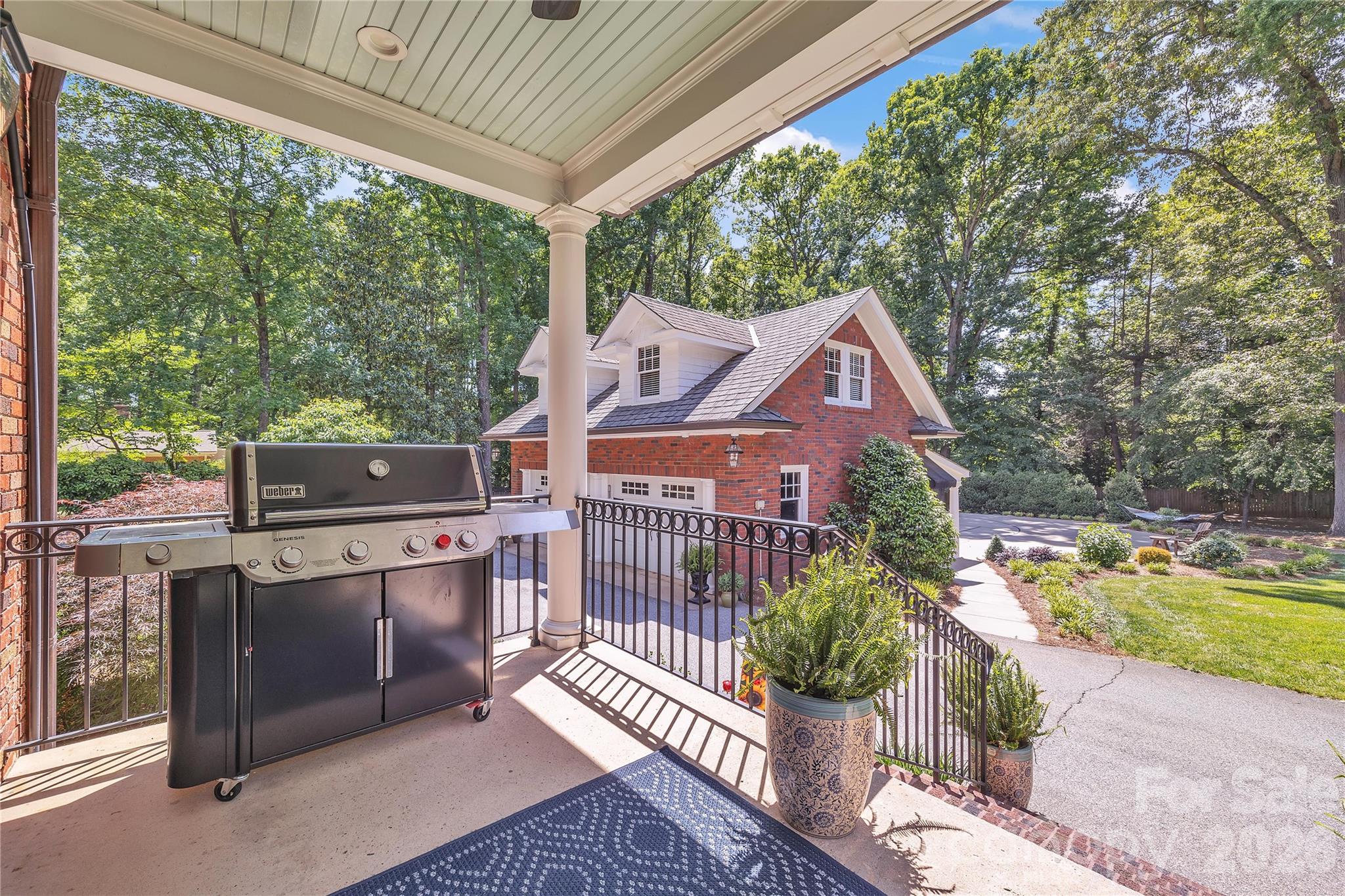 128 W Colonial Drive Salisbury NC 28144