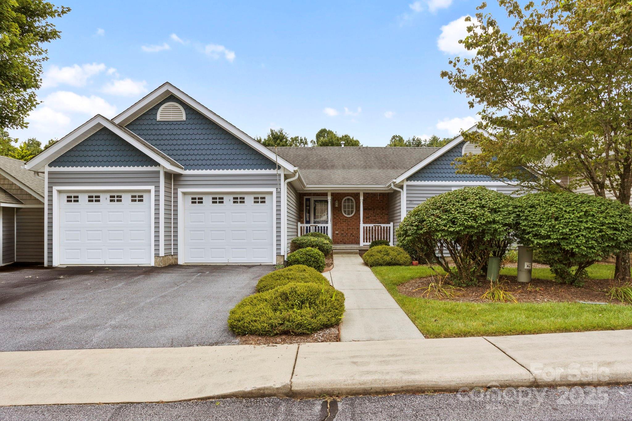 315 Charlestown Drive Hendersonville NC 28792