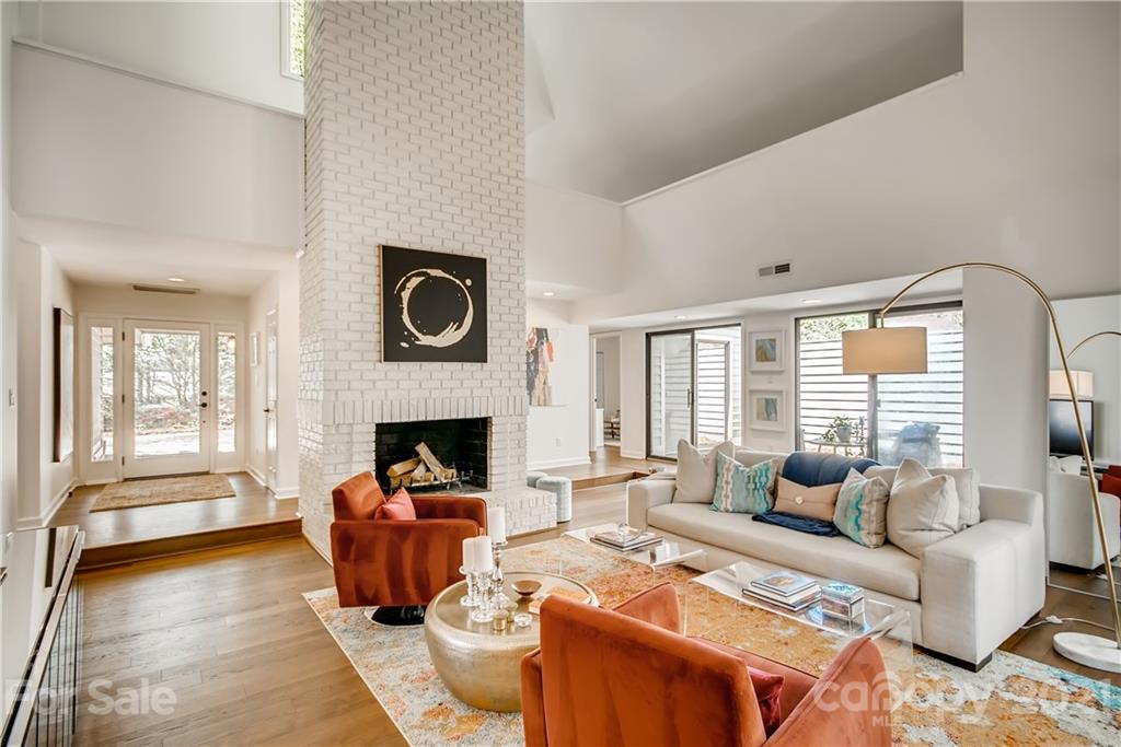 6215 Summertree Lane Charlotte NC 28226
