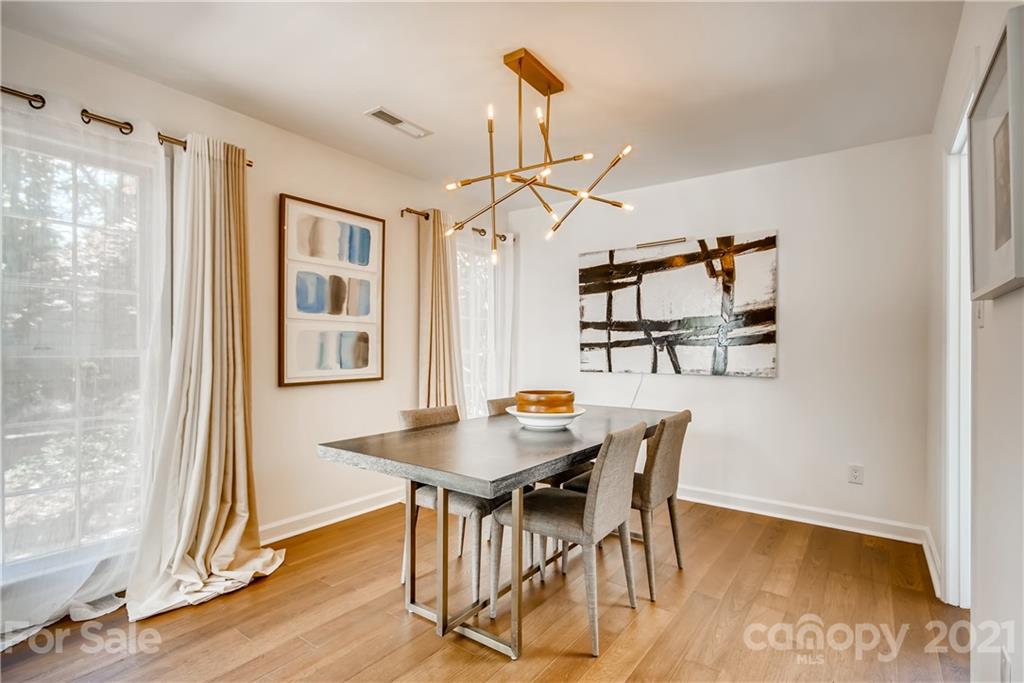 6215 Summertree Lane Charlotte NC 28226