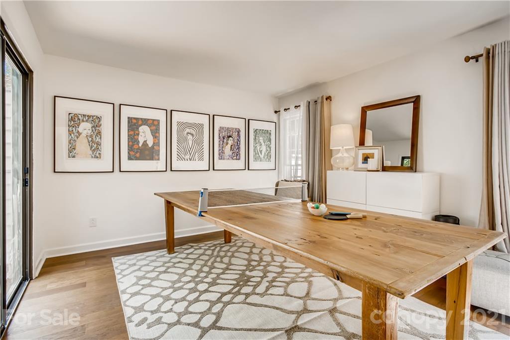 6215 Summertree Lane Charlotte NC 28226