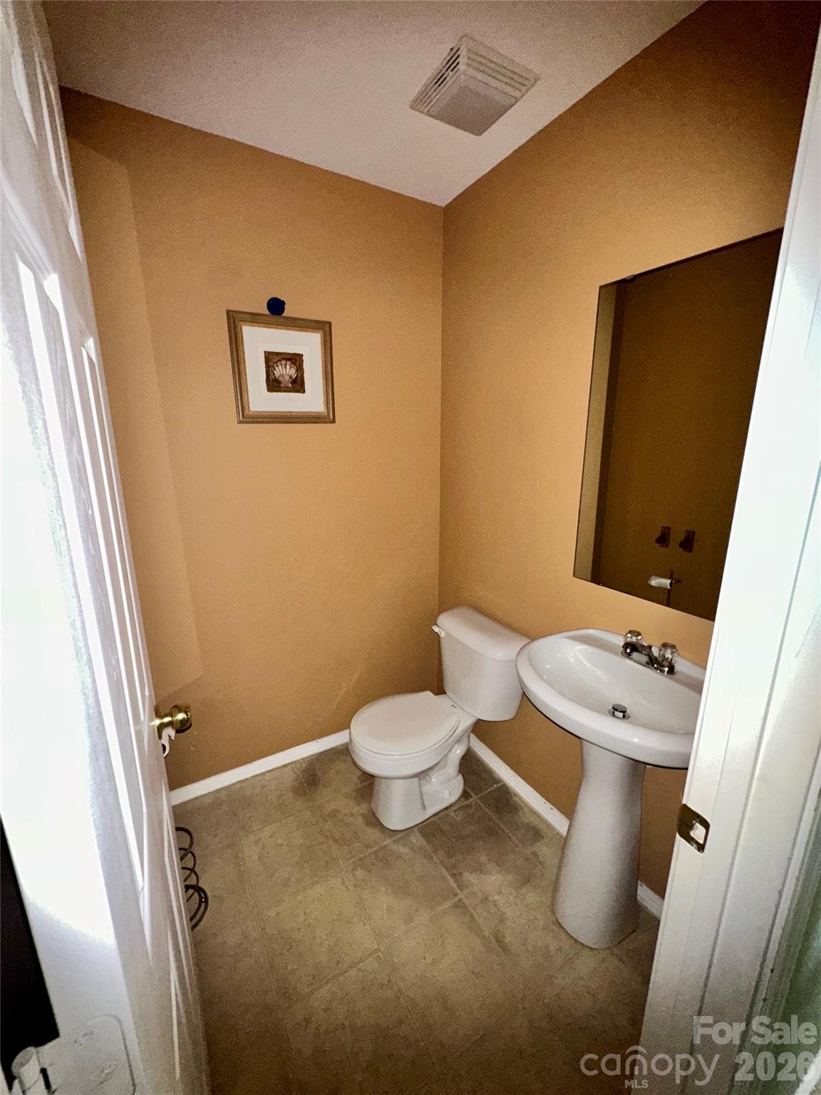 4722 Mortonhall Road Charlotte NC 28215