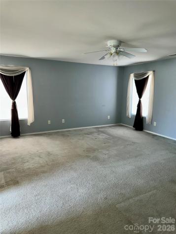 4722 Mortonhall Road Charlotte NC 28215