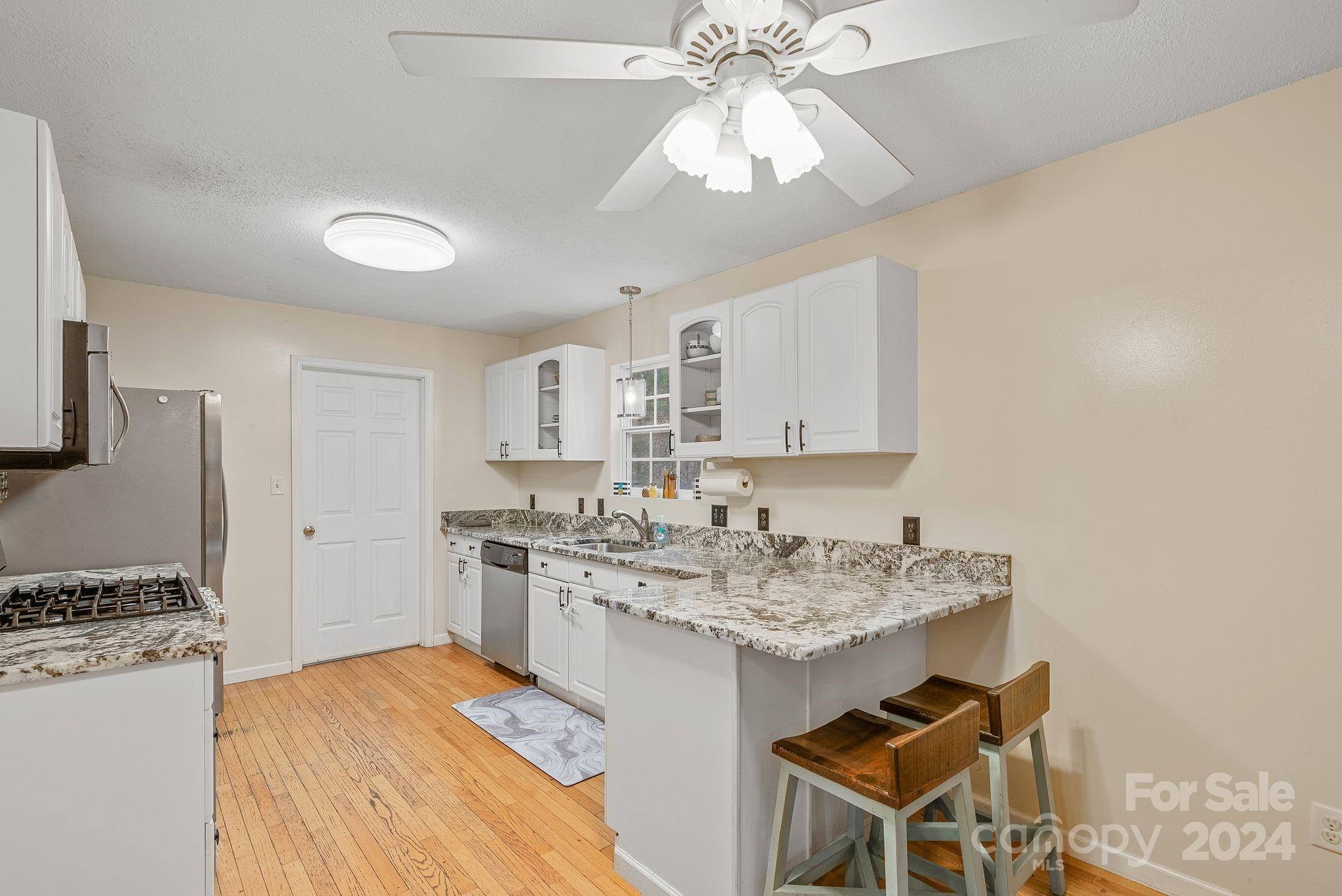 136 Cisco Road Asheville NC 28805