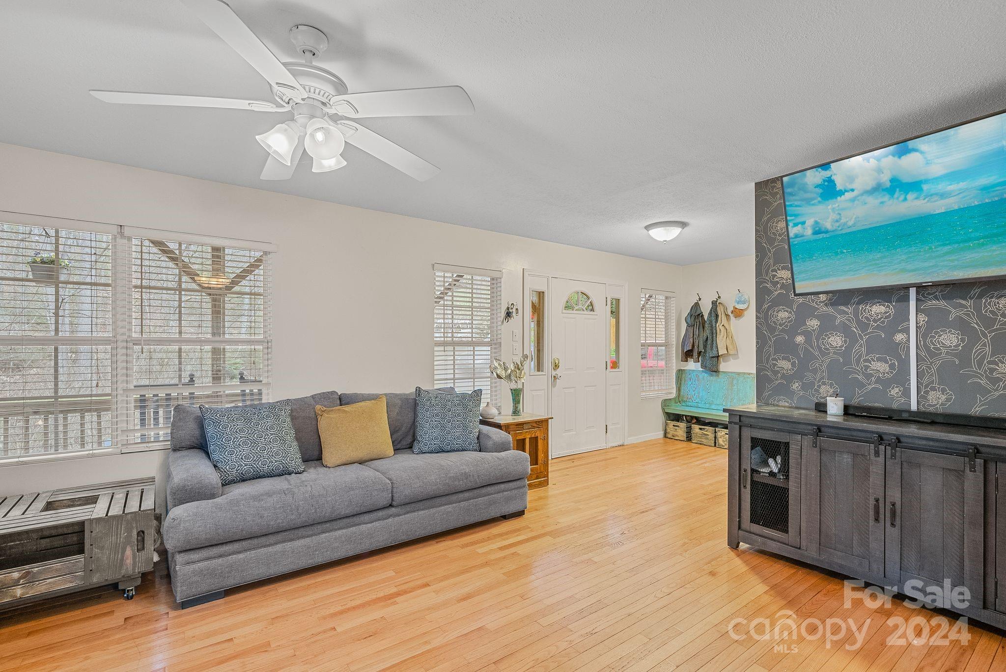 136 Cisco Road Asheville NC 28805