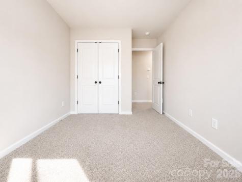 5933 Wallace Avenue Charlotte NC 28227