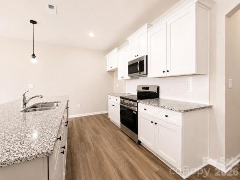 5933 Wallace Avenue Charlotte NC 28227