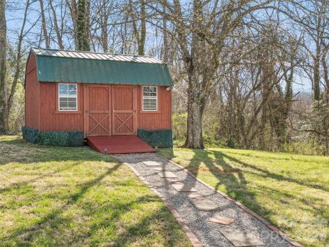 19 Mingus Street Canton NC 28716