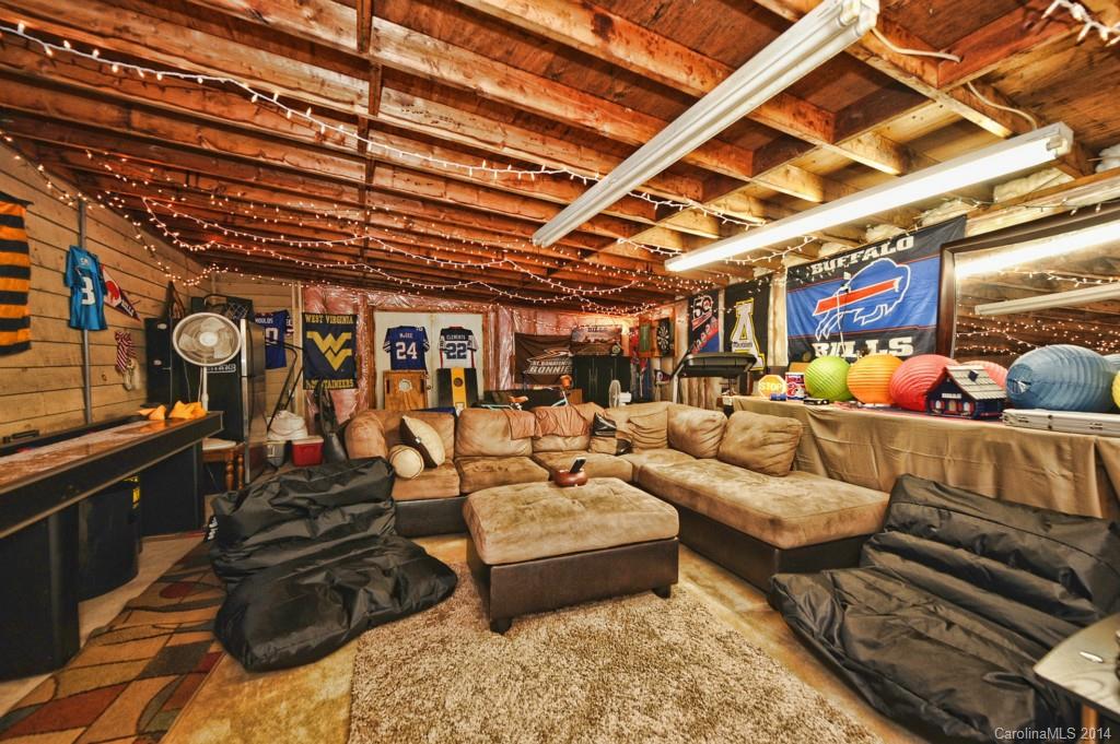 501 Heather Lane Charlotte NC 28209