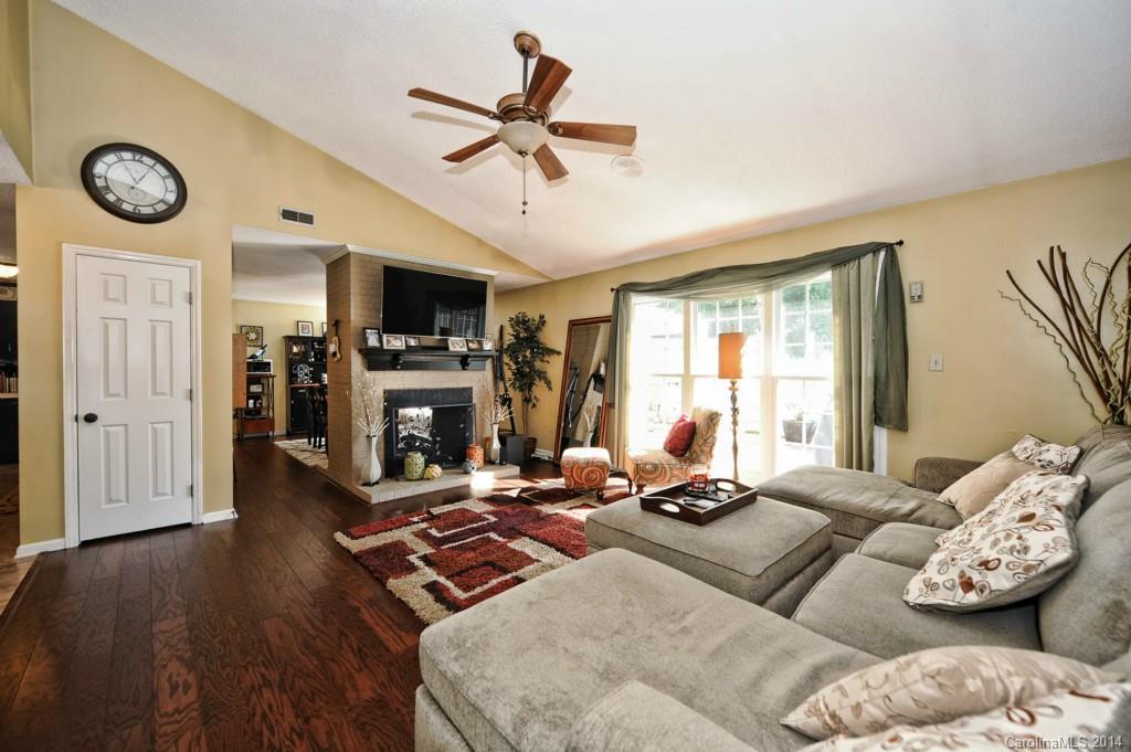 501 Heather Lane Charlotte NC 28209