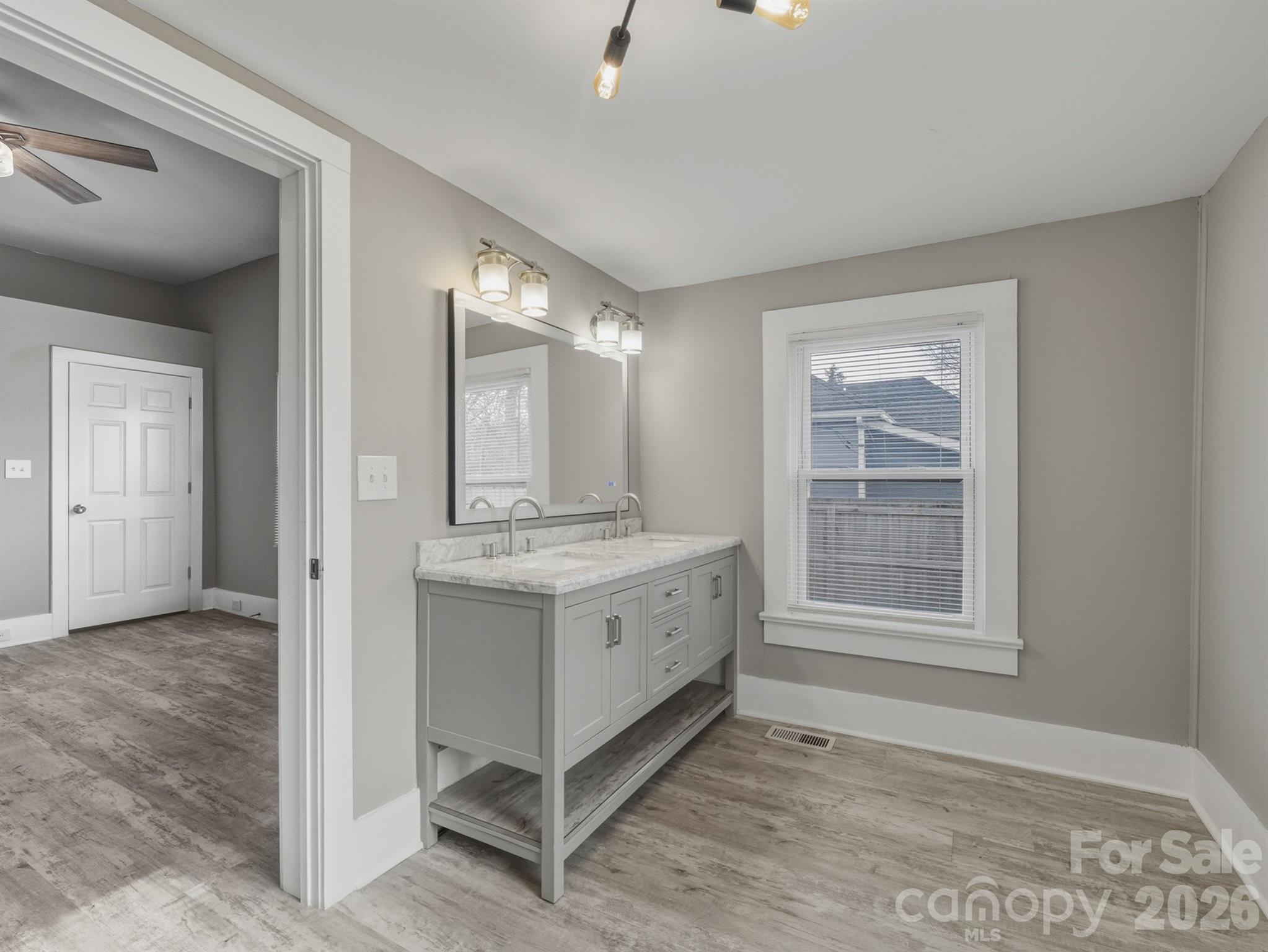 4313 Hovis Road Charlotte NC 28208