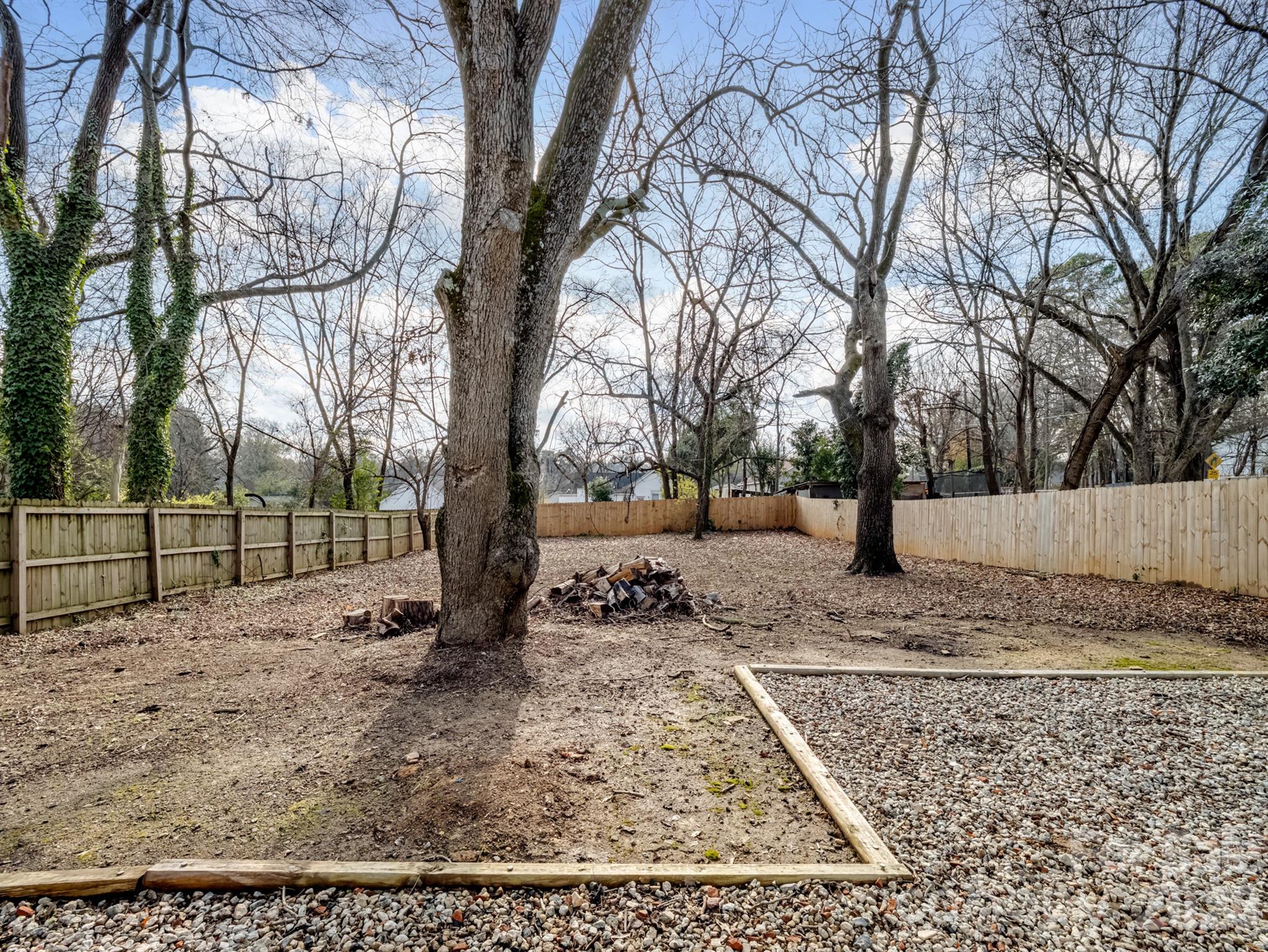 4313 Hovis Road Charlotte NC 28208