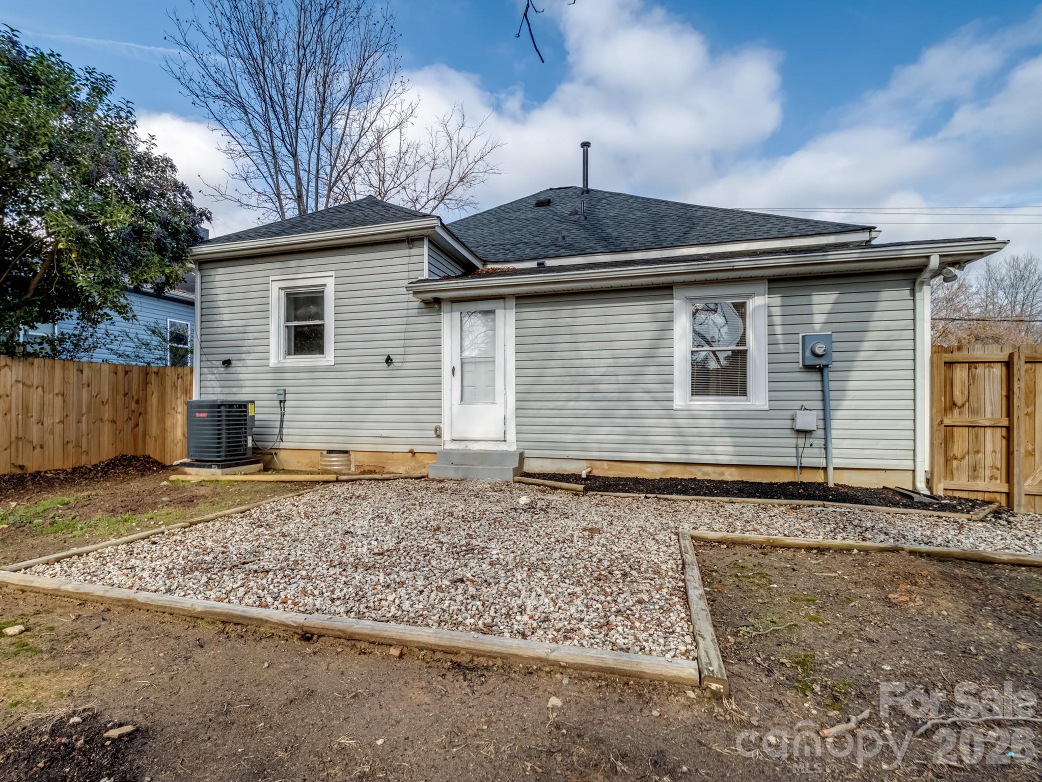 4313 Hovis Road Charlotte NC 28208