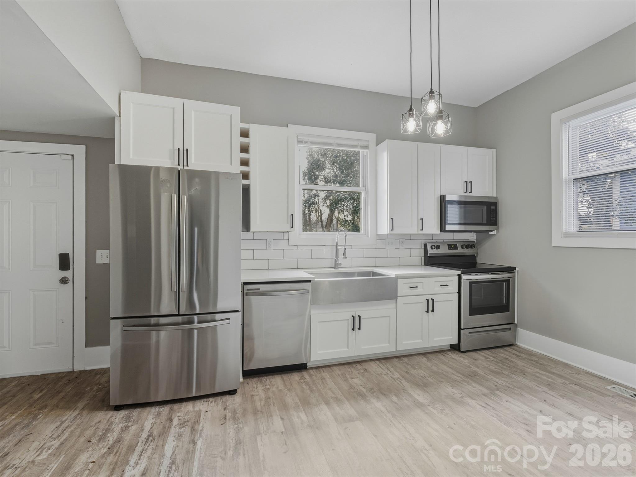 4313 Hovis Road Charlotte NC 28208