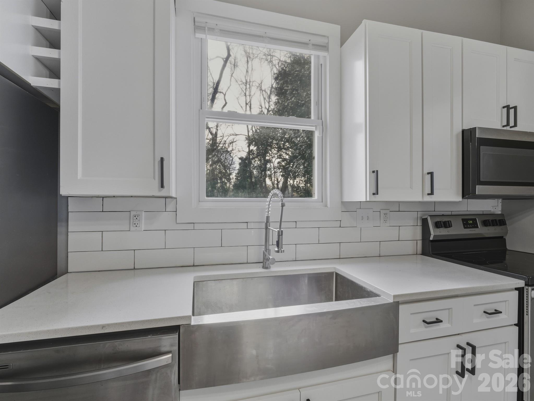 4313 Hovis Road Charlotte NC 28208