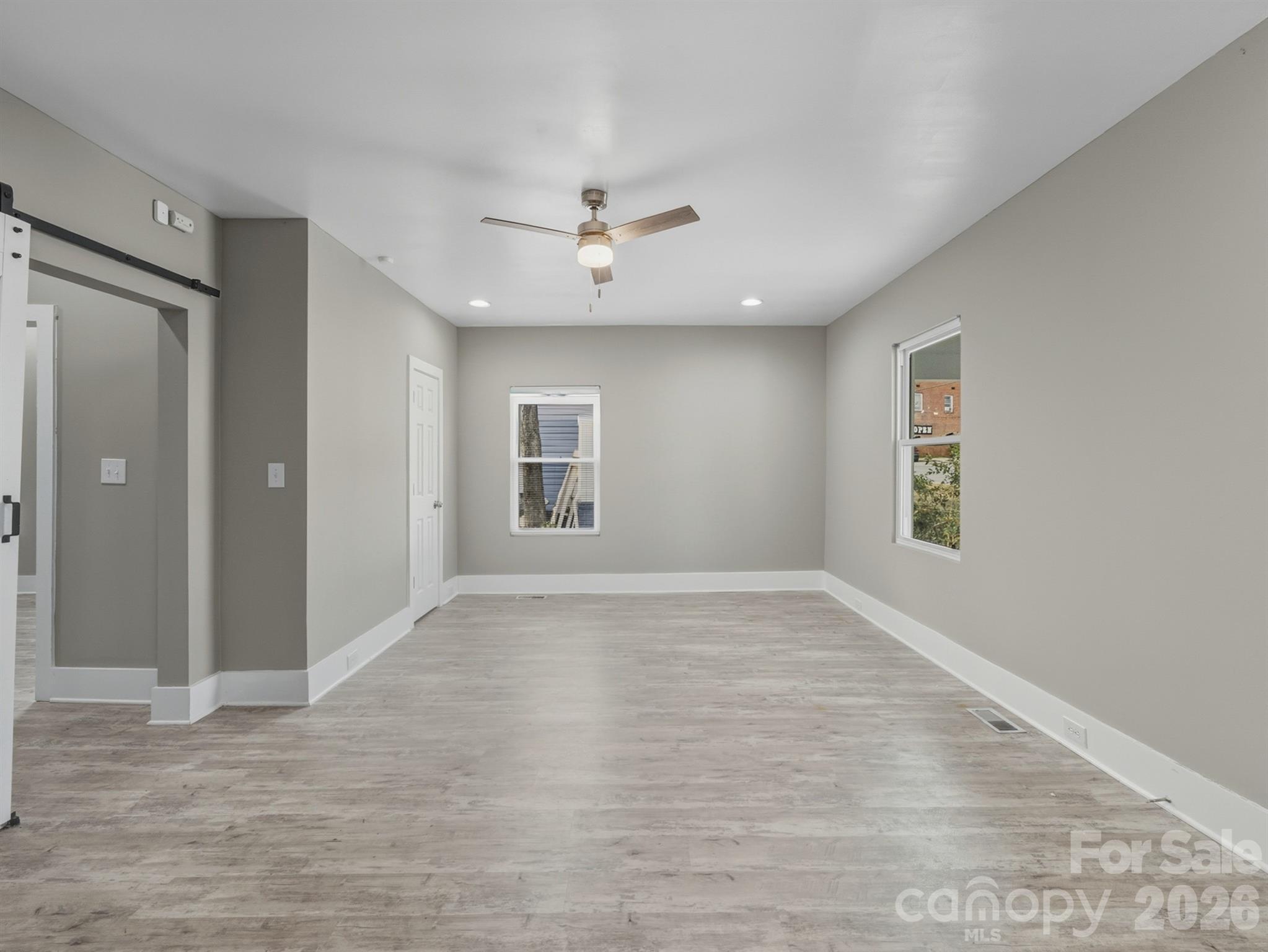 4313 Hovis Road Charlotte NC 28208