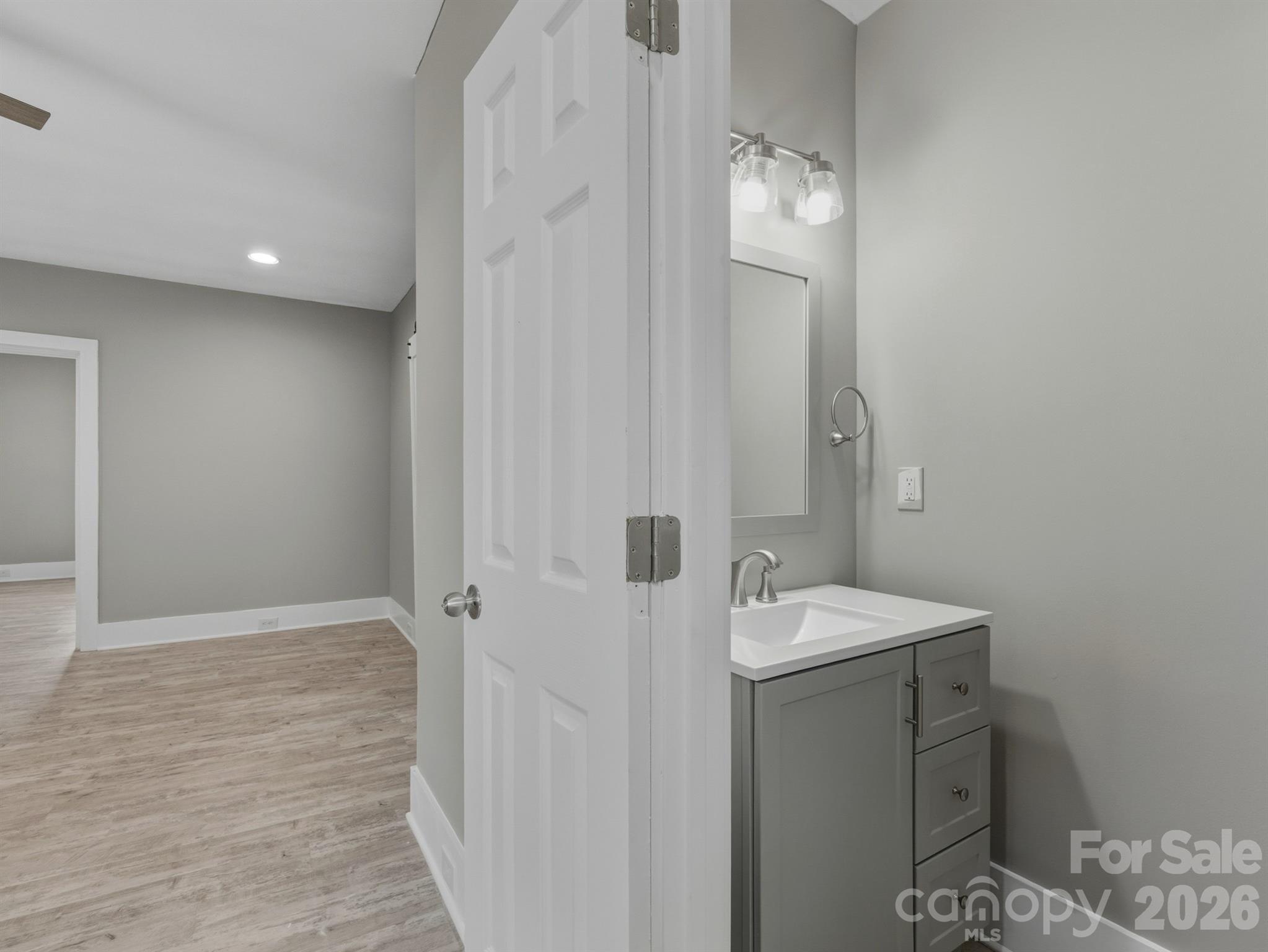 4313 Hovis Road Charlotte NC 28208