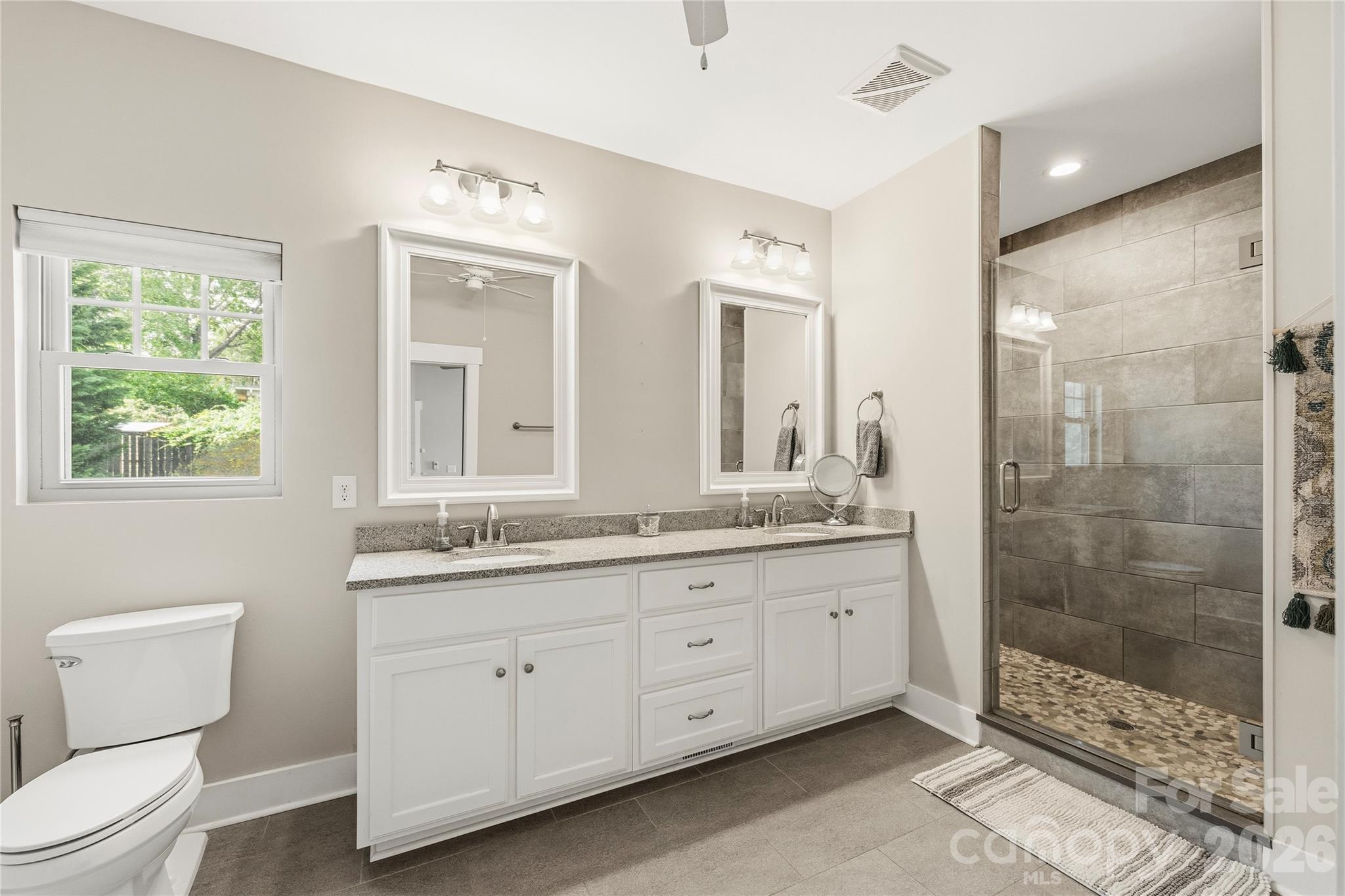 646 13th Avenue Place NW Hickory NC 28601