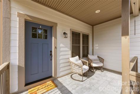 646 13th Avenue Place NW Hickory NC 28601