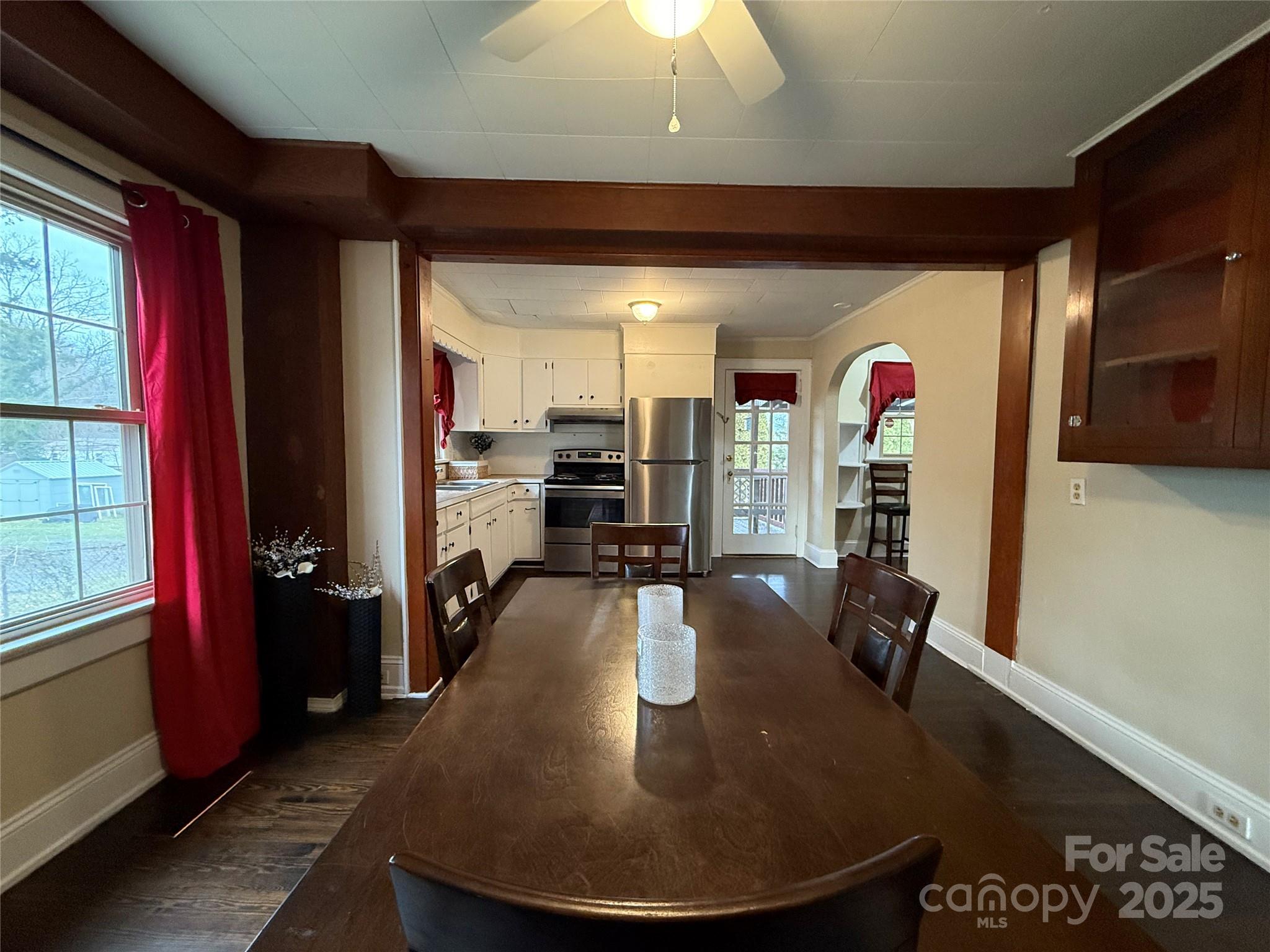 375 20th Avenue NE Hickory NC 28601