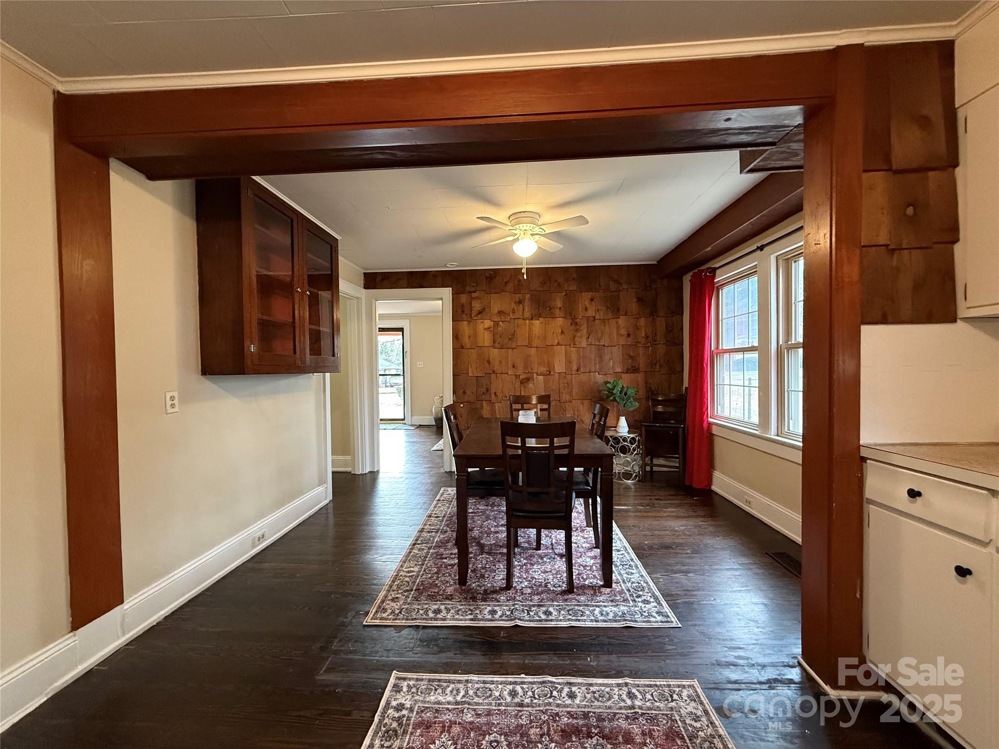 375 20th Avenue NE Hickory NC 28601