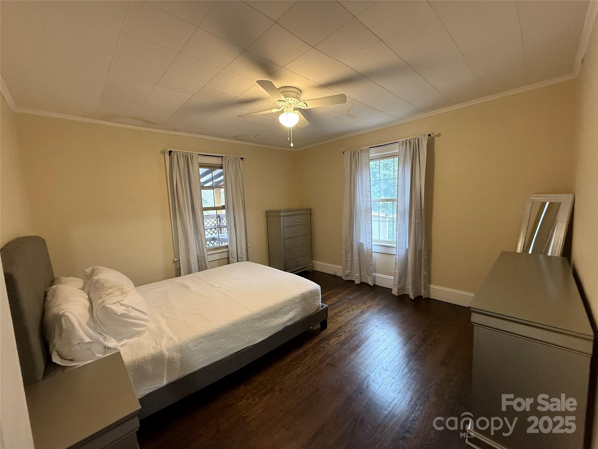 375 20th Avenue NE Hickory NC 28601