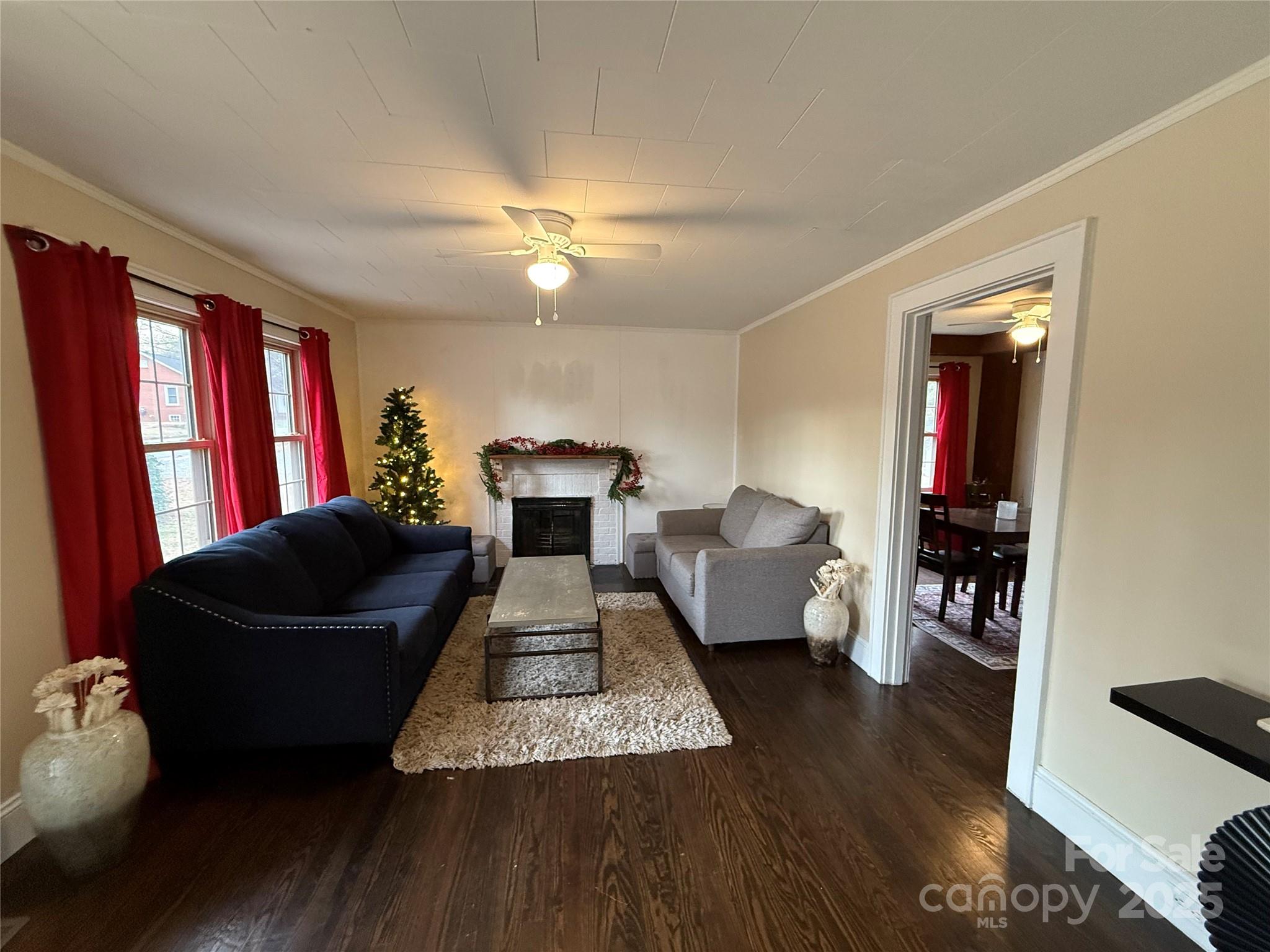 375 20th Avenue NE Hickory NC 28601