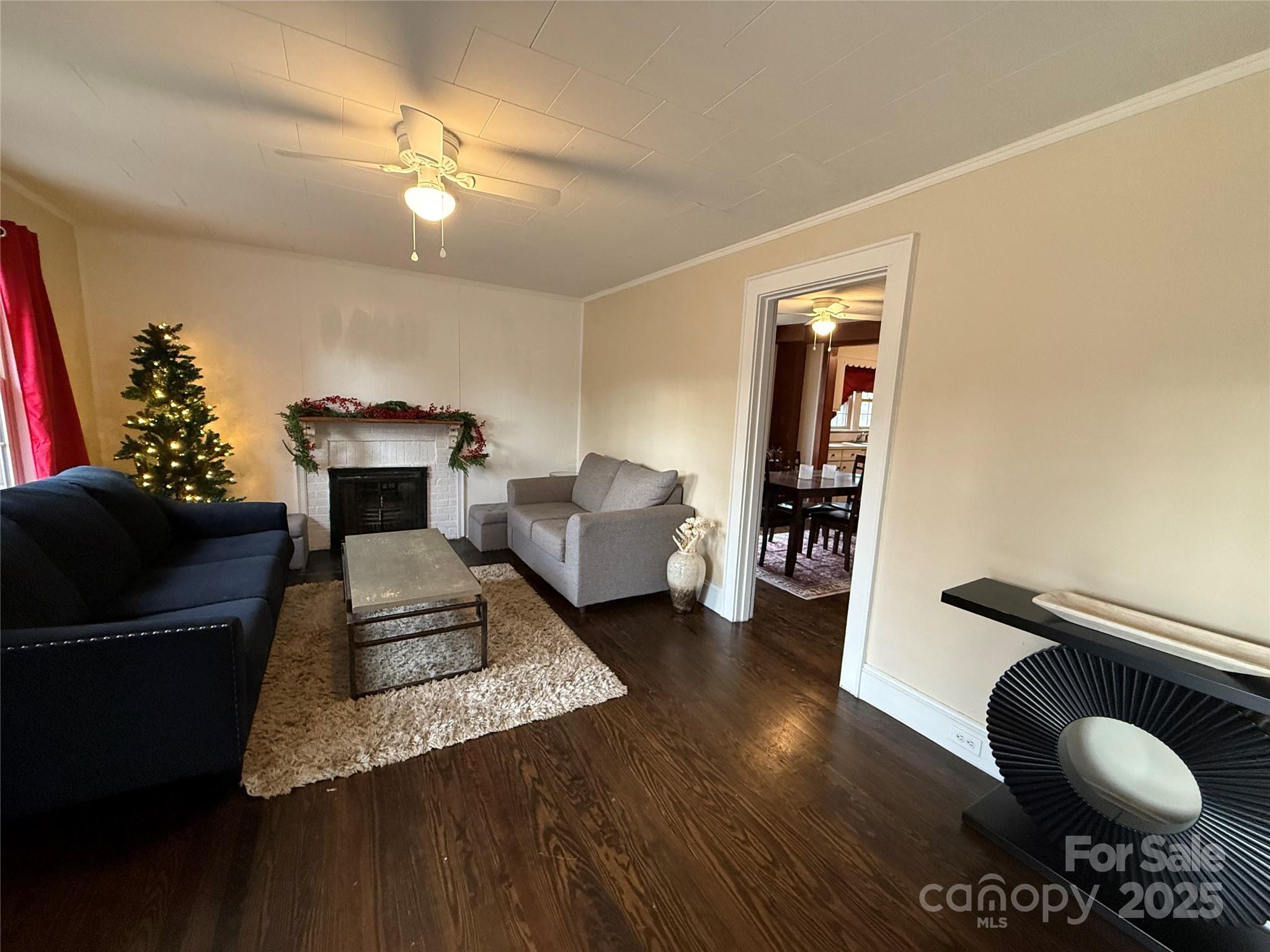 375 20th Avenue NE Hickory NC 28601