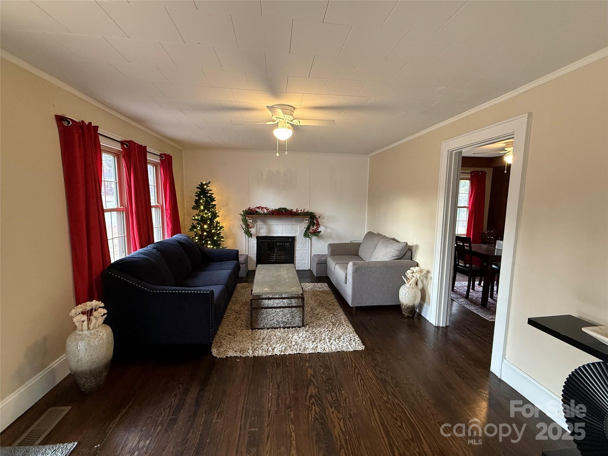 375 20th Avenue NE Hickory NC 28601