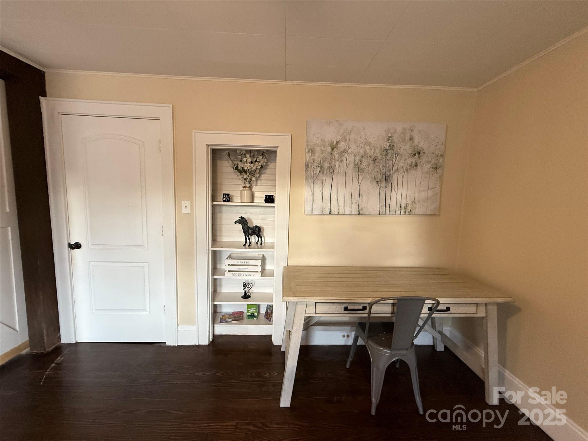 375 20th Avenue NE Hickory NC 28601