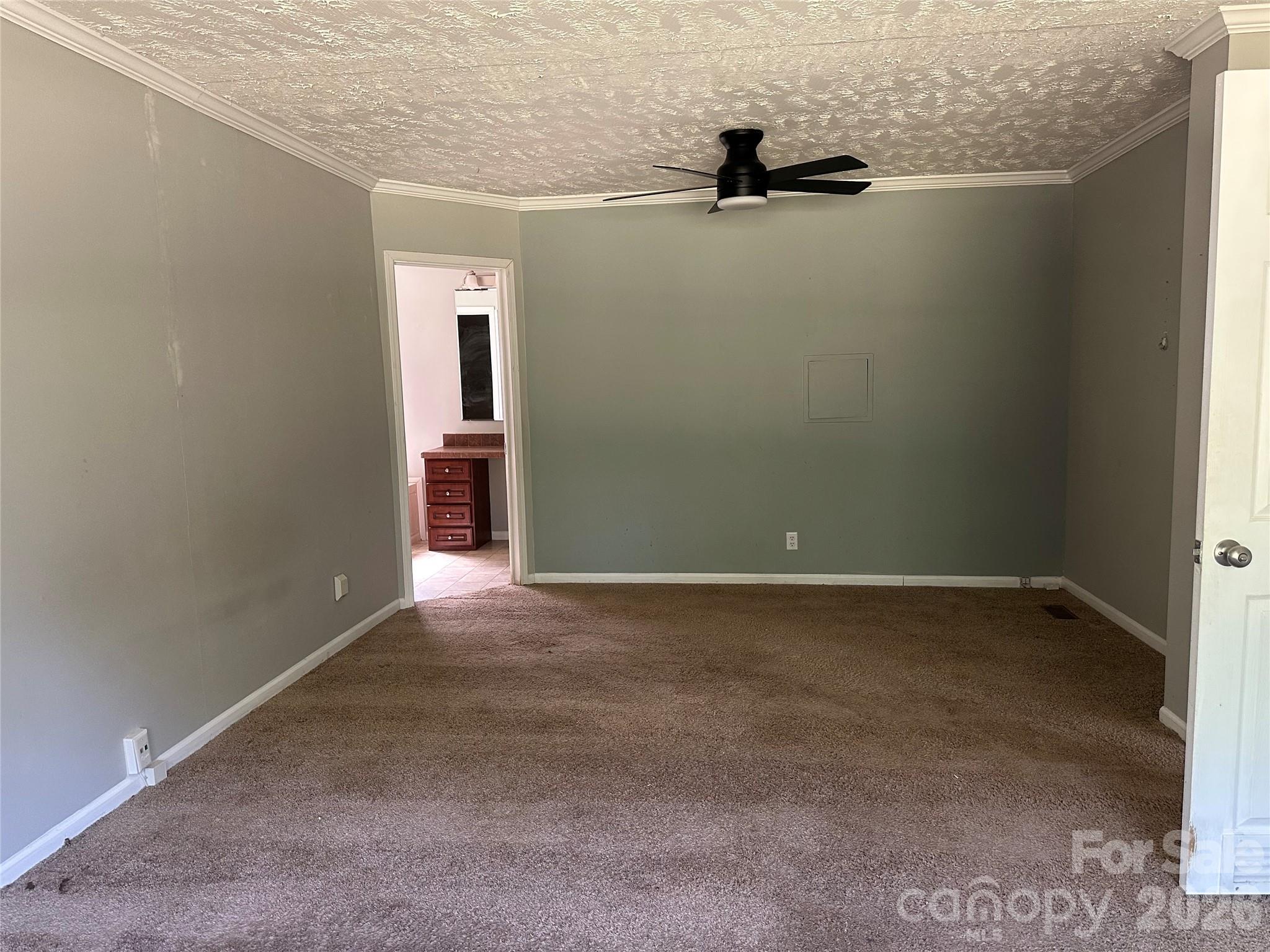2410 Annwood Court Newton NC 28658