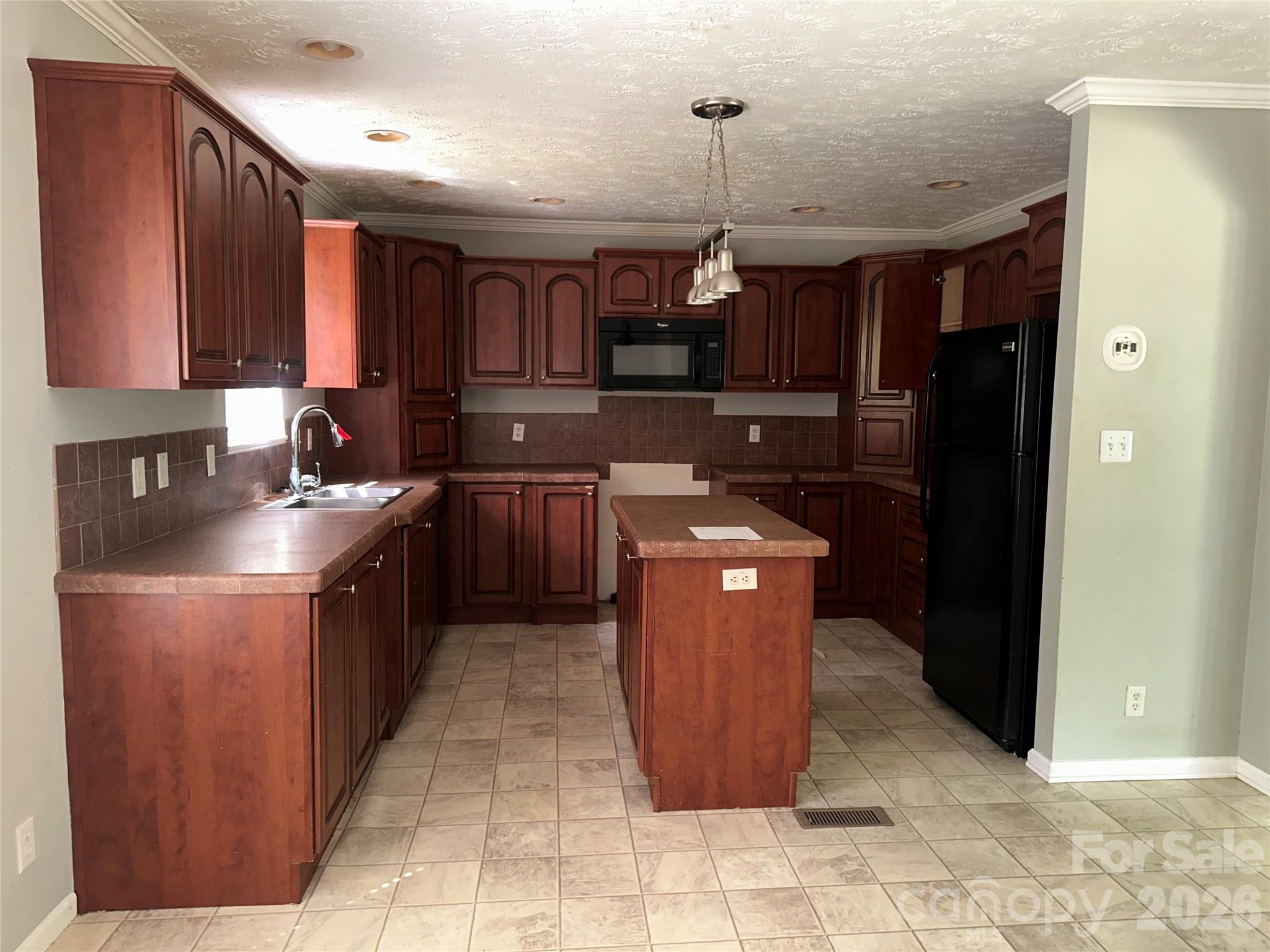 2410 Annwood Court Newton NC 28658